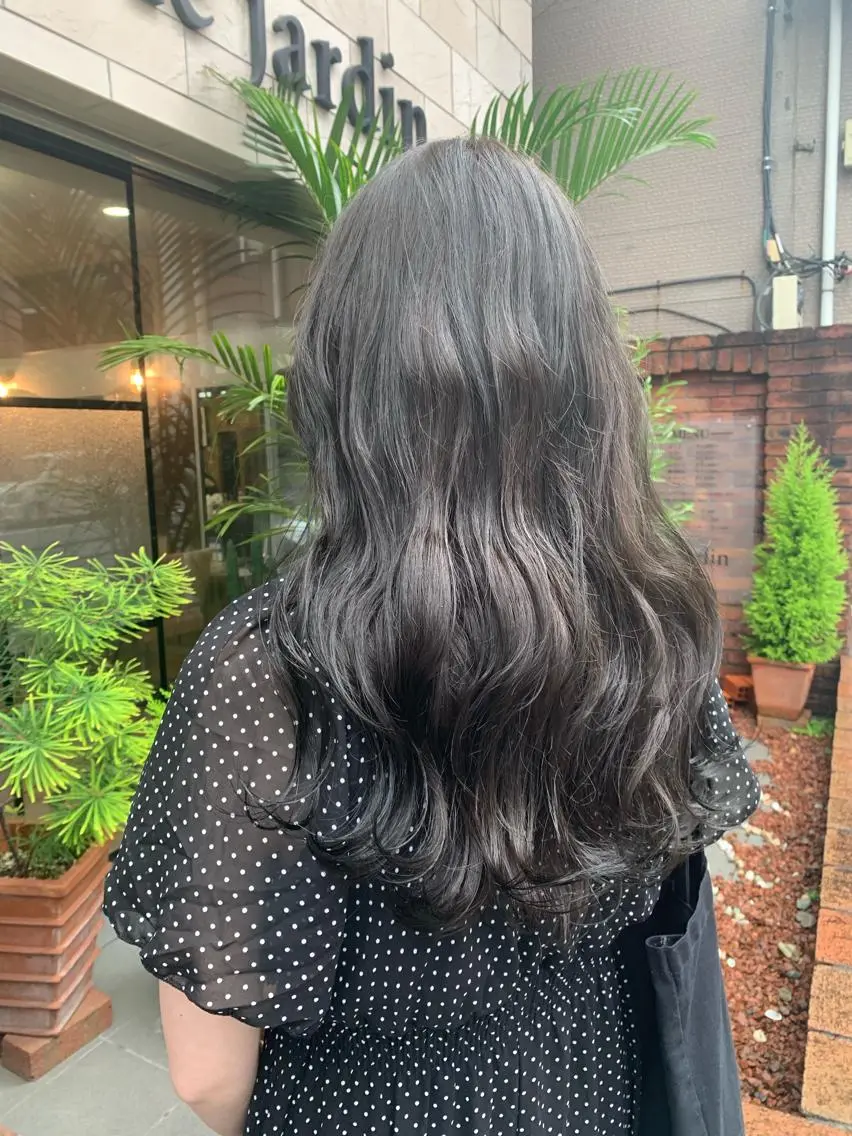 ロング カラー ブルーカラー 透明感カラー ダークグレー ダークグレージュ グレージュ ヘアカラー SHIAN 八王子👼鬼塚さやかのヘアスタイル