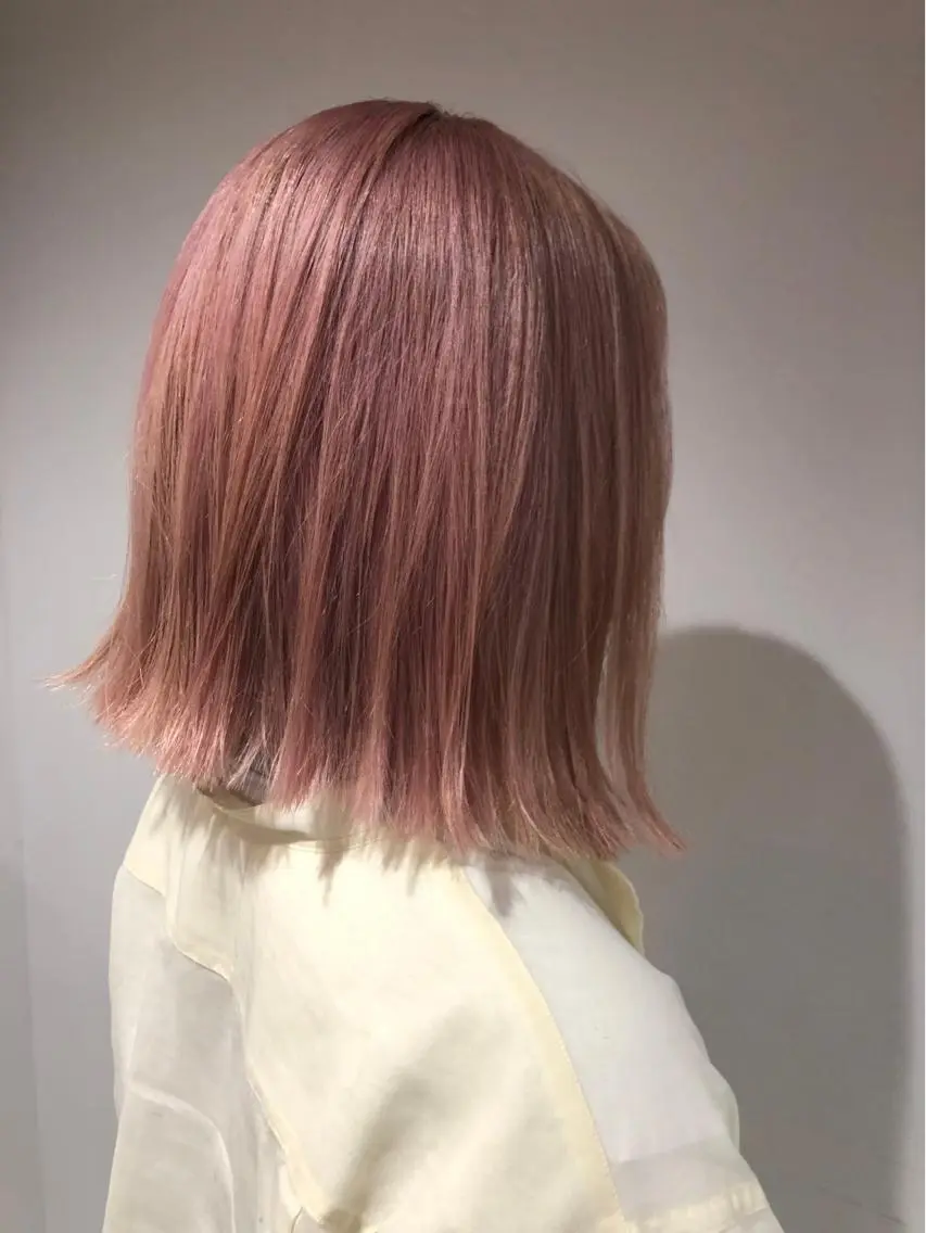 カラー ブリーチ ピンクカラー 竹下 勝也のヘアスタイル