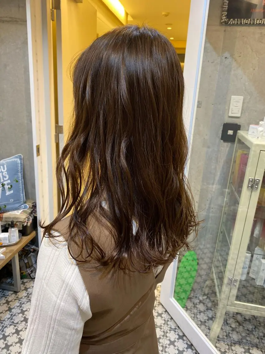 セミロング カラー ブラウンカラー ショコラブラウン ボブ 外ハネヘア 韓国ヘア☁️ mitsukiのヘアスタイル