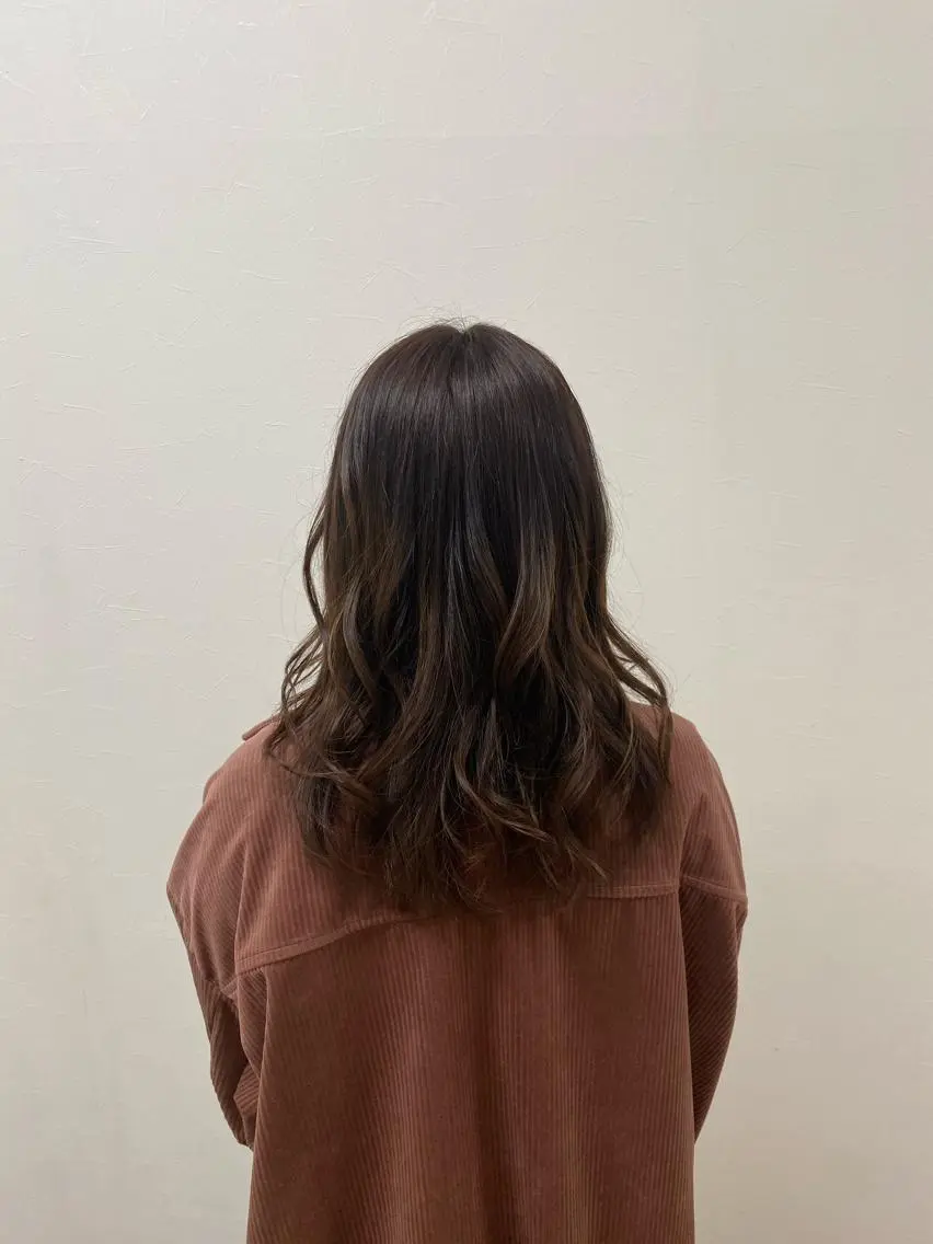 セミロング カット ヘアカラー トリートメント KAITOH ATSUSHIのヘアスタイル