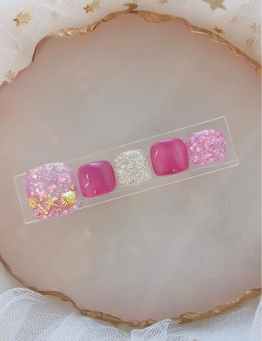 ネイル フットネイル 🎀Yumi✨ ミキネイルサロン池袋のネイルデザイン