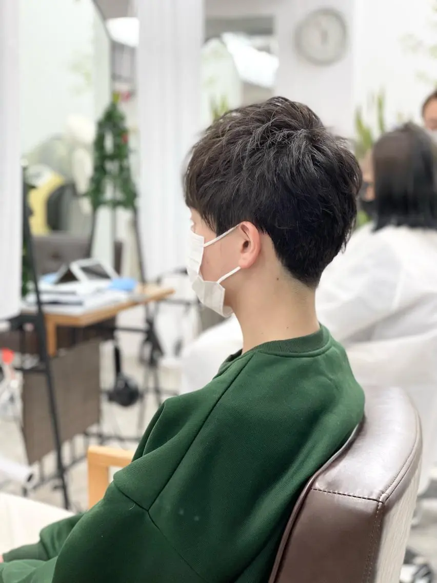 ショート メンズ ツーブロック ショートヘア カット カラー特化サロン ピリナ相武台前のヘアスタイル