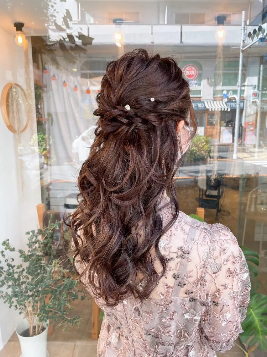 ロング ヘアアレンジ ハーフアップ ヘアセット ヘアアレンジ にいた　かづしげのヘアスタイル
