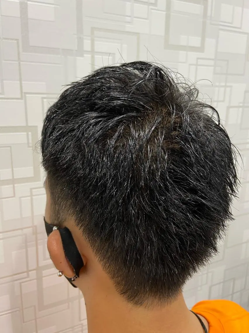 ショート メンズ カットパーマ✂️ 小坂田玲亜のヘアスタイル