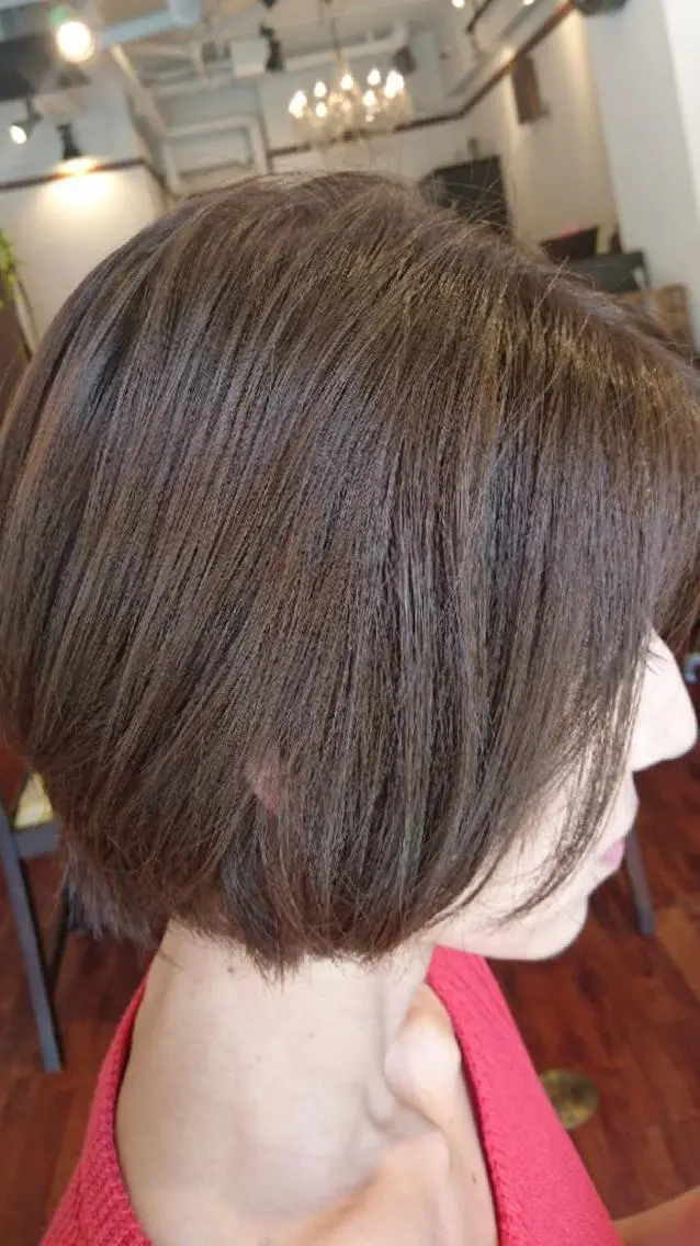 ショート ツヤ髪ケアカラー✨ 中谷良成のヘアスタイル