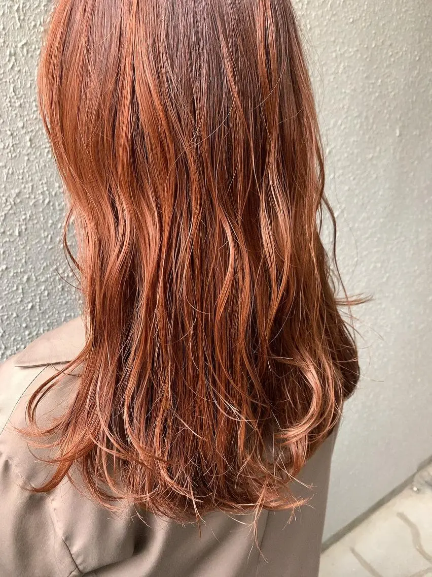 ロング カラー オレンジ 山本 章人のヘアスタイル