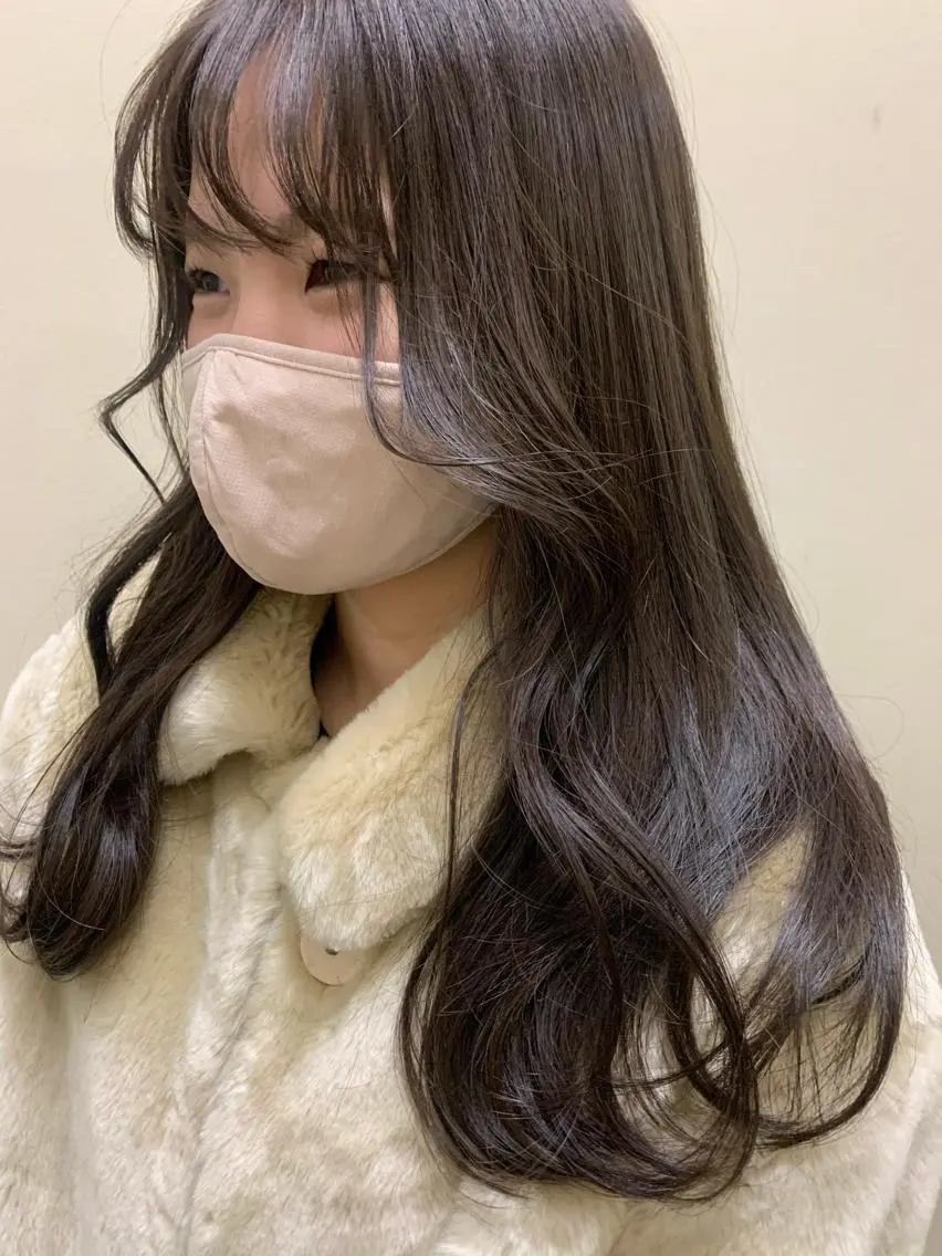 ロング ハイライト 髪質改善 韓国風ヘア レイヤーカット トリートメント ayaka 縮毛矯正レイヤーのヘアスタイル