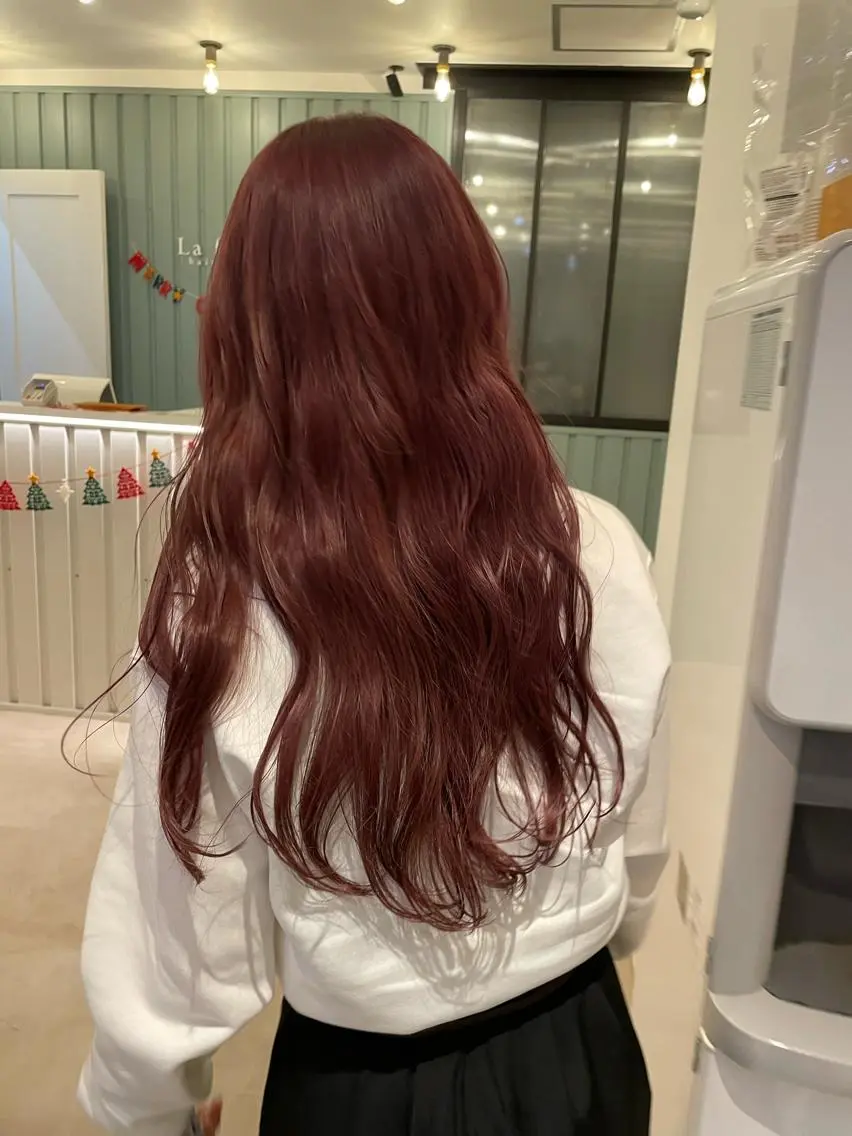 カラー レッドカラー 💘韓国レイヤー上 品カラーruru💘のヘアスタイル