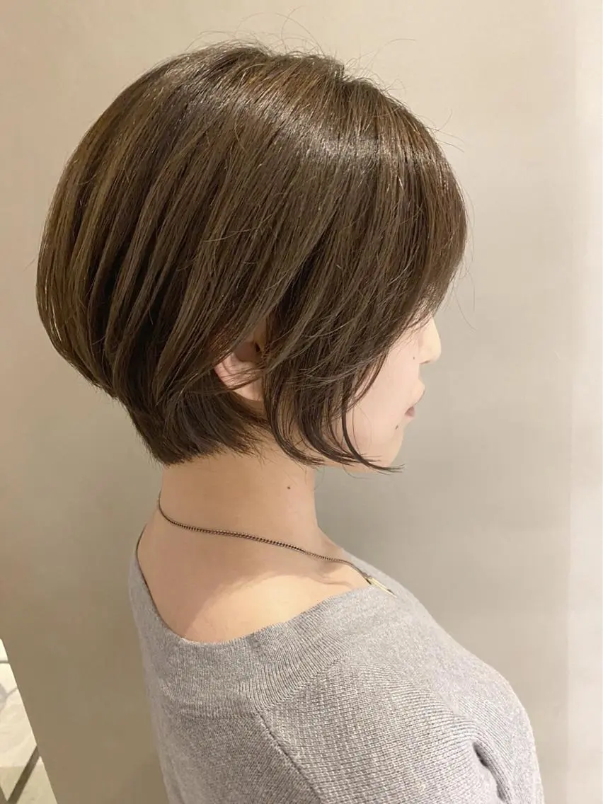 ショート カラー ヘアアレンジ ネイル マツエク・マツパ アッシュ バレイヤージュ ベージュカラー 透明感カラー ダブルカラー カット ヘアカラー 夜23時まで予約🉑 reverieあきらのヘアスタイル