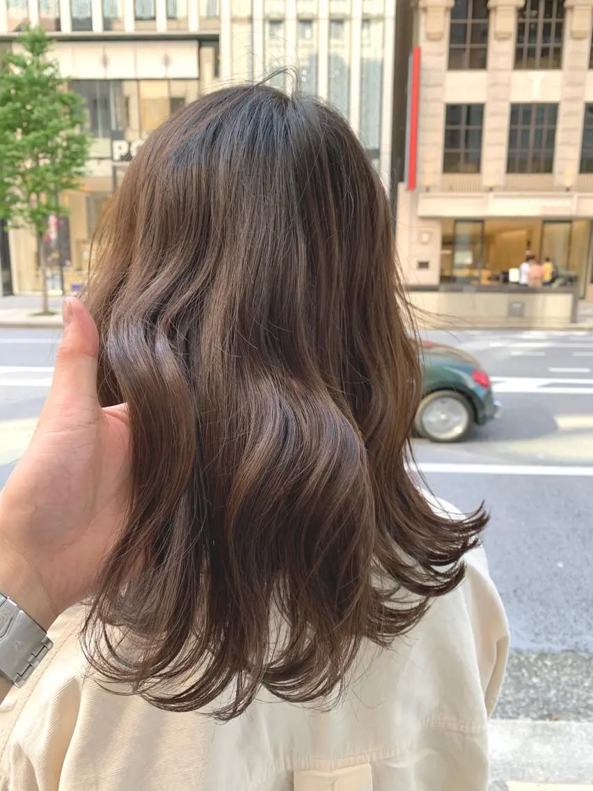 セミロング カラー 【悩み解決!美髪へ】 店長 平間 響のヘアスタイル