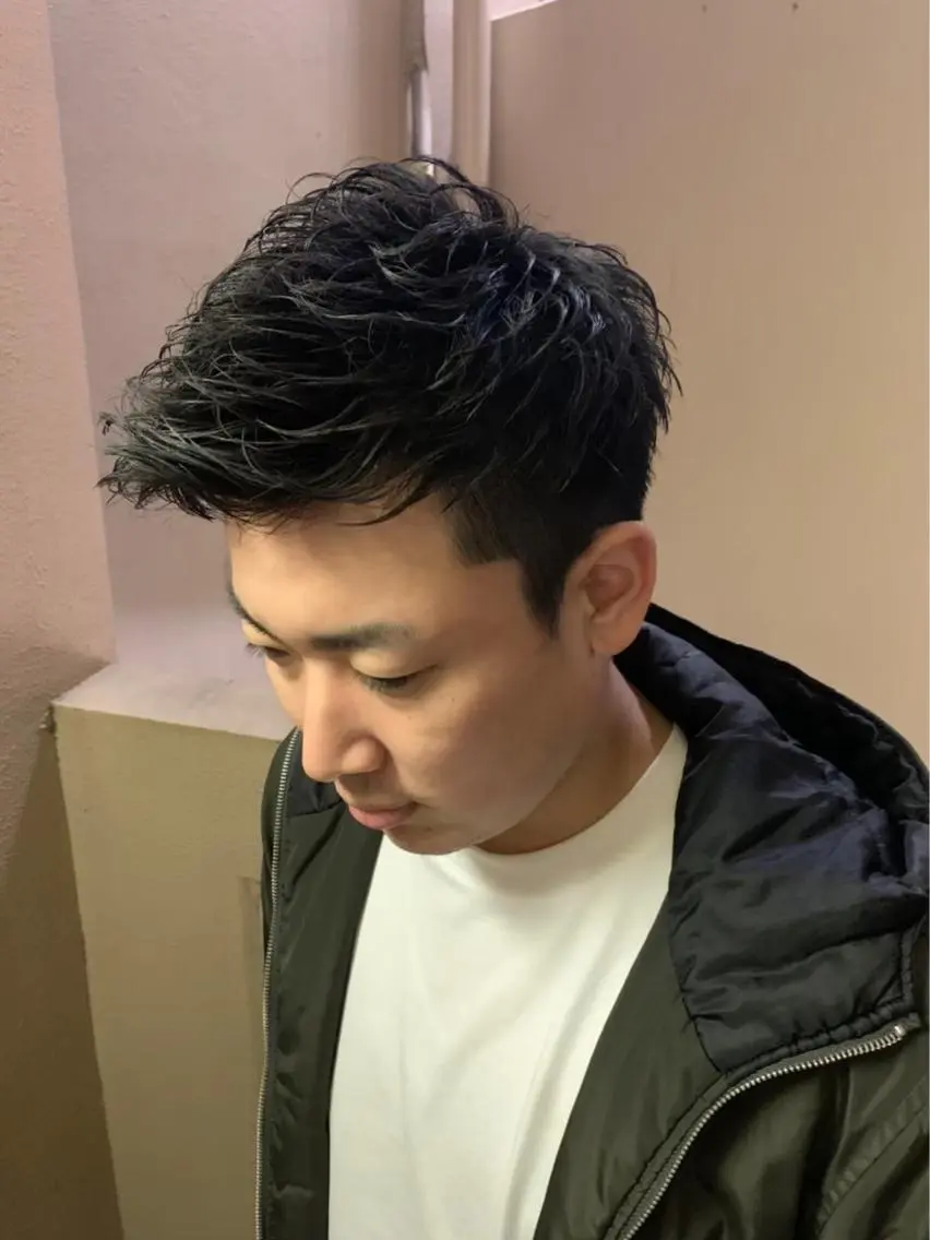 ショート メンズ 安田 遥のヘアスタイル