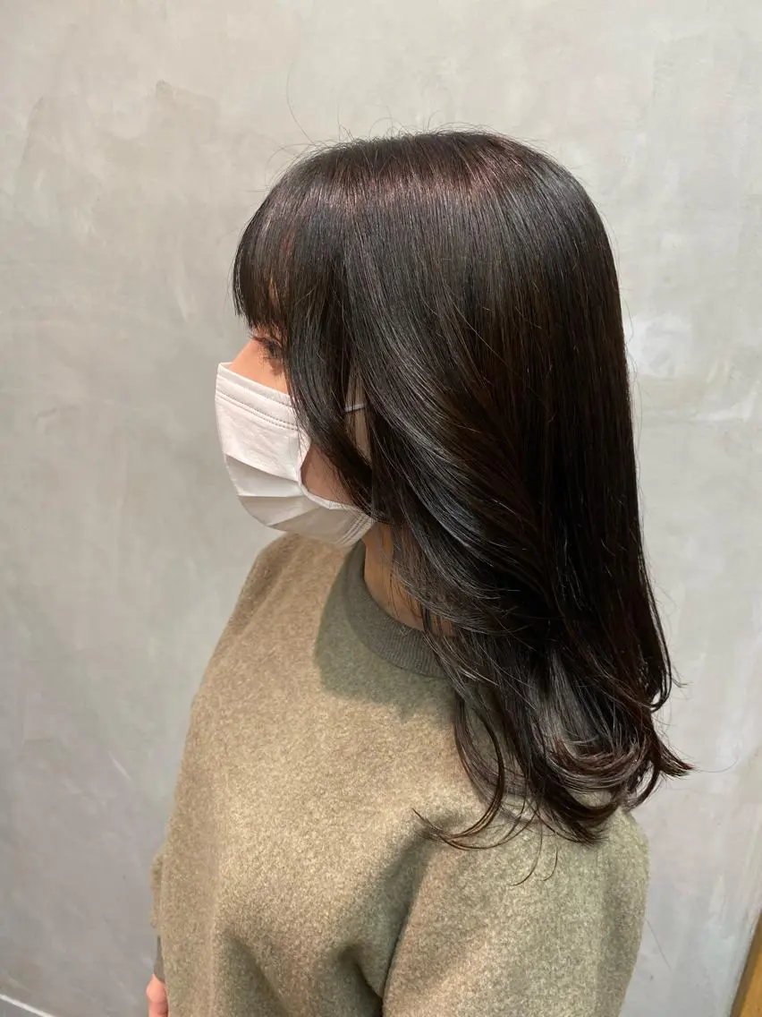 ミディアム 韓国風ヘア レイヤーカット hina💟 透明感カラーのヘアスタイル