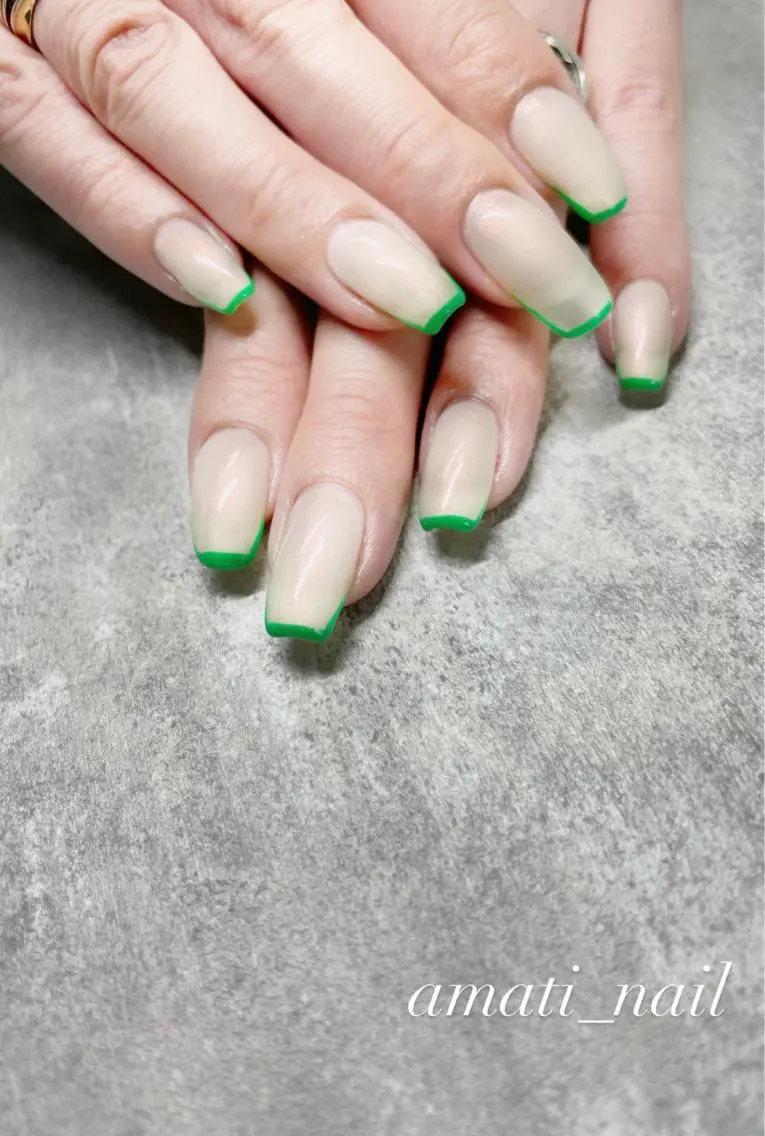 ネイル フレンチネイル ミラーネイル ニュアンスネイル ワンカラーネイル 春ネイル ハンドネイル amati_nail TAKAKOのネイルデザイン