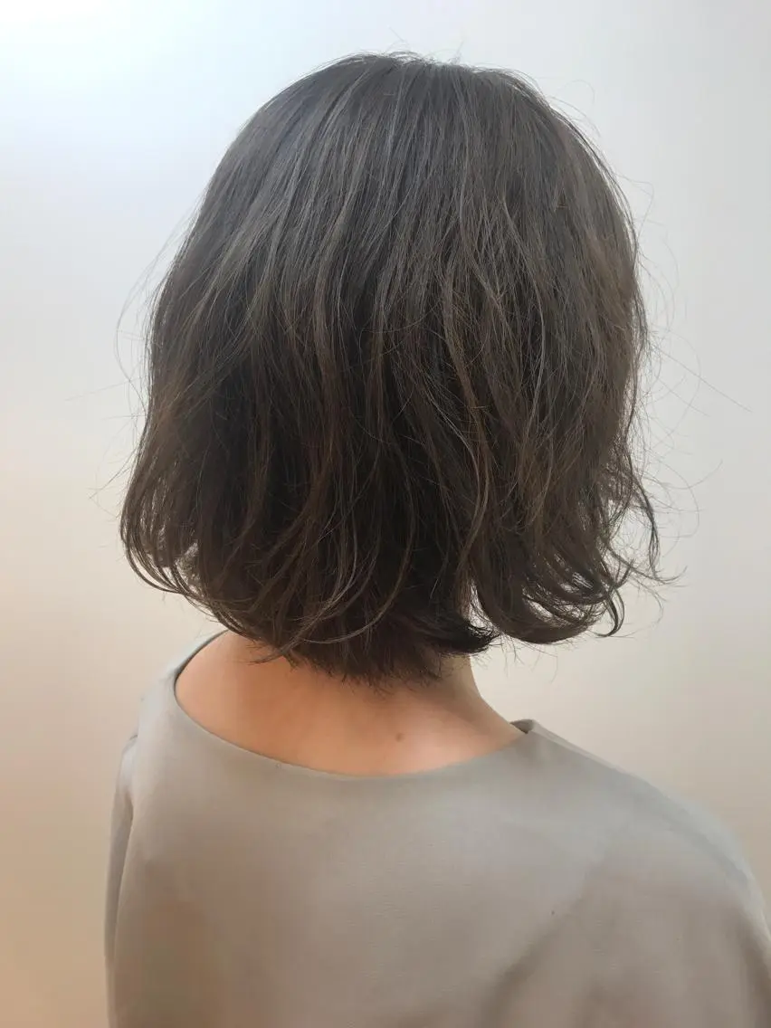ショート カラー カット ヘアカラー 湯浅 了一のヘアスタイル