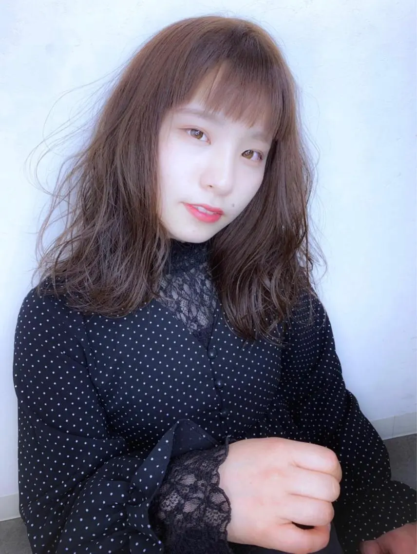 ミディアム カラー パーマ Luxbe hakataのヘアスタイル