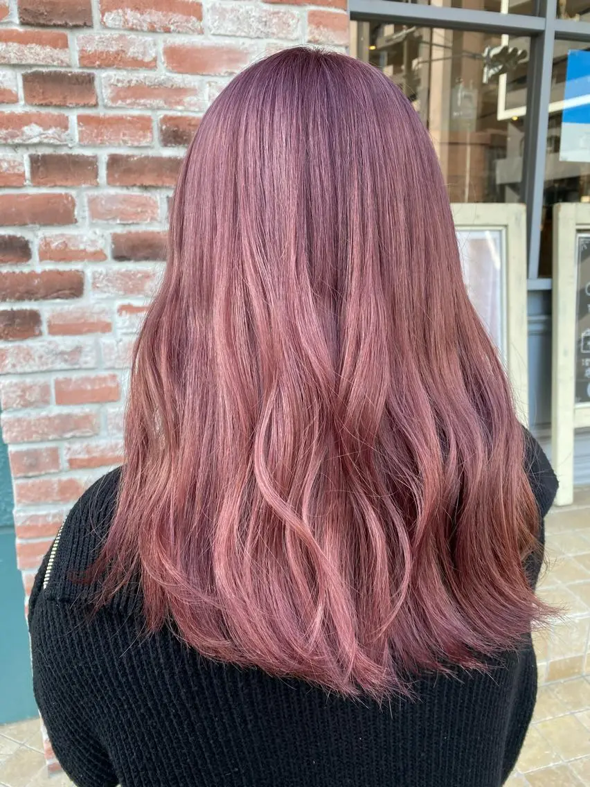 ロング カラー ブリーチ ラベンダーカラー ピンクカラー ピンクラベンダー シアーピンク 関口 桃花🌷 暖色カラーのヘアスタイル