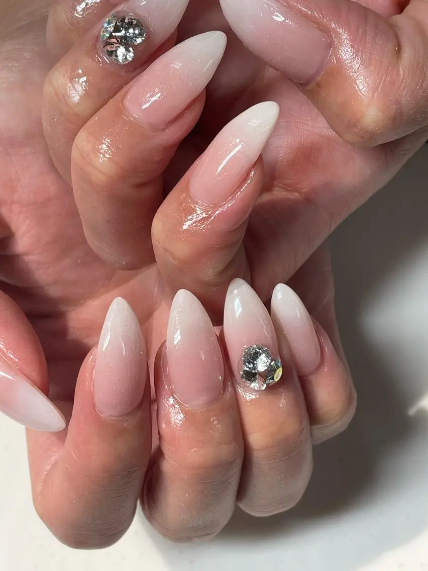 ネイル ハンドネイル NAIL✨ RENAのネイルデザイン
