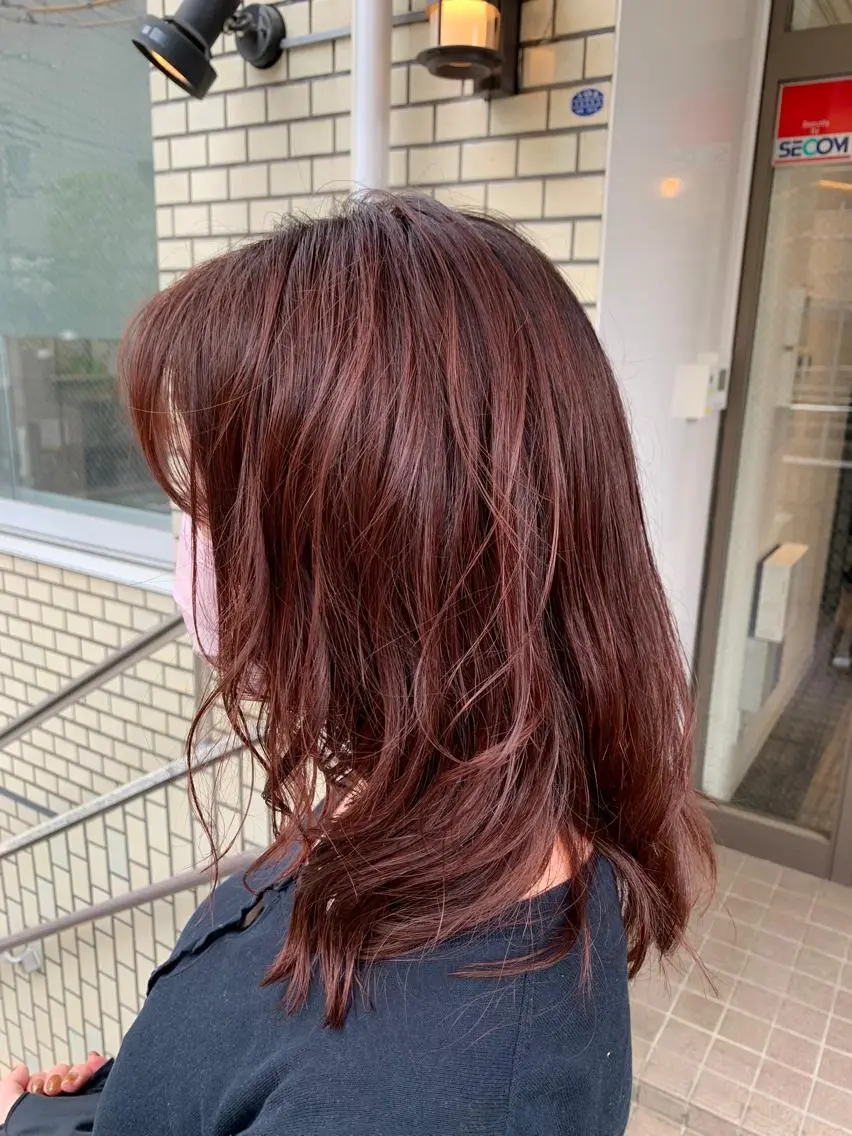 ロング カラー ピンクカラー ヘアカラー トリートメント 小田切 栄司のヘアスタイル
