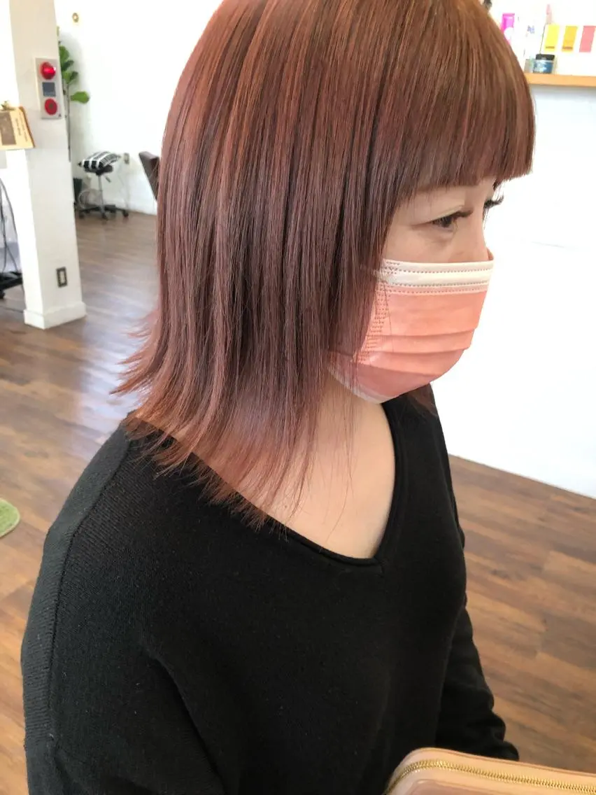 ミディアム カラー ベージュカラー ピンクカラー ピンクベージュ カット ヘアカラー 江原 彩華のヘアスタイル