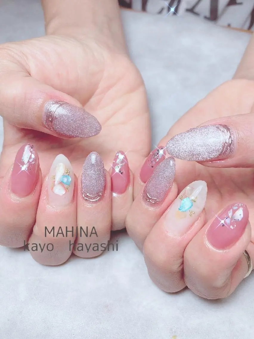 ネイル MAHINA 🌺KAYO🌺のネイルデザイン