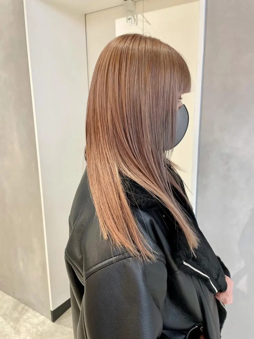 ロング カラー ブリーチ&髪質改善 TAIGAのヘアスタイル