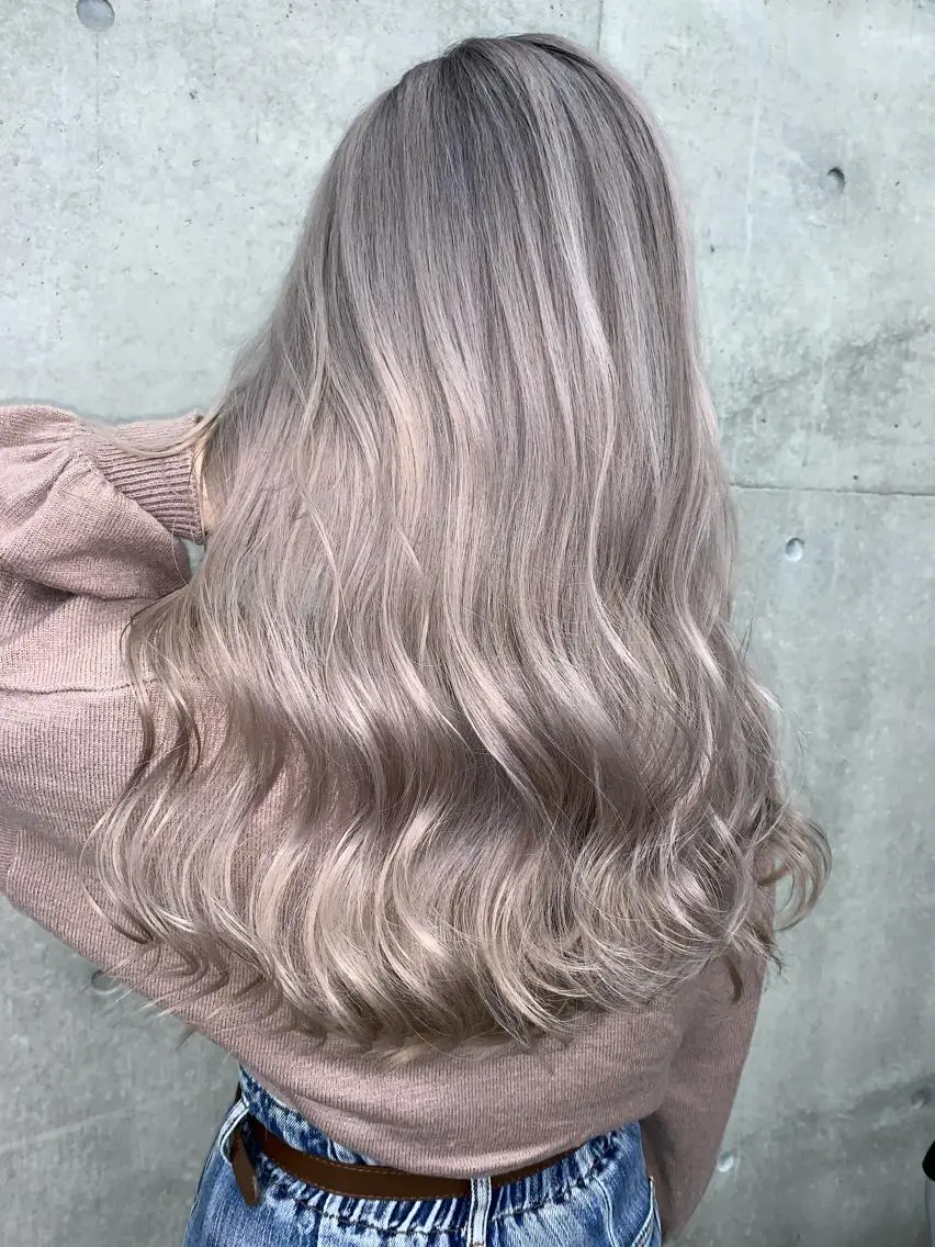ロング カット ヘアカラー トリートメント 山田 絵里菜のヘアスタイル