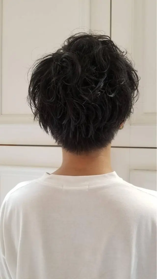 パーマ メンズ メンズパーマ fukuyasu rikaのネイルデザイン