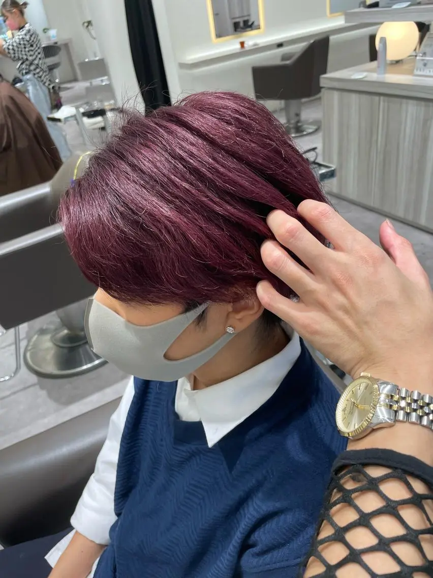 ショート カラー メンズ メンズブリーチ ブリーチ ピンクカラー バイオレットカラー メンズ特化/今池駅 徒歩1分/岡本一真のヘアスタイル