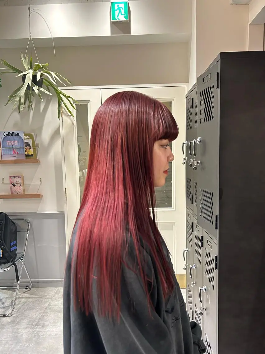 ロング カラー 薄暮 マツイ レンのヘアスタイル