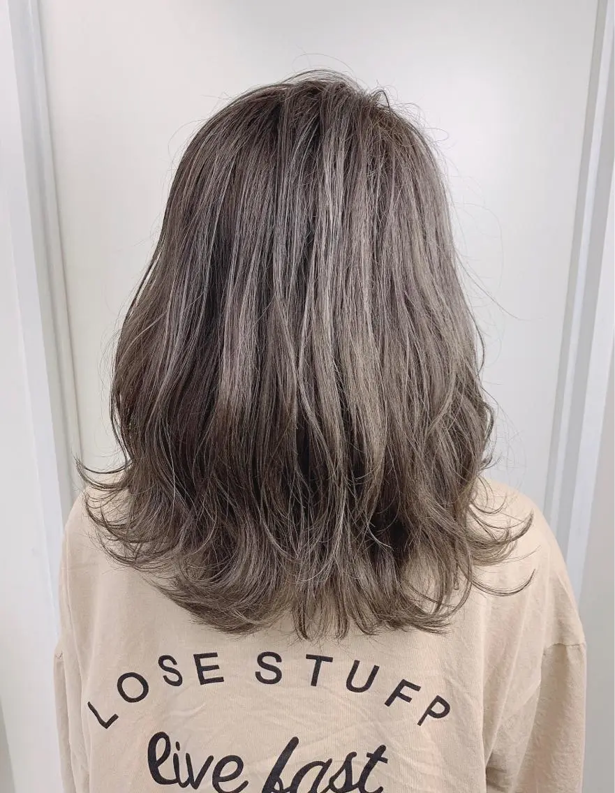 ミディアム 家田 竜のヘアスタイル