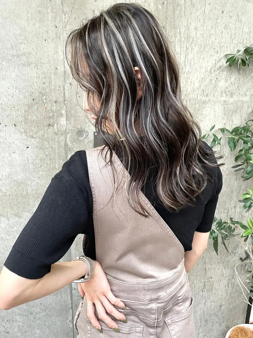 セミロング カラー ヘアアレンジ ヘアカラー タナカ タクヤのヘアスタイル