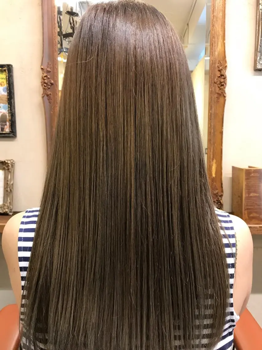 セミロング ヘアカラー veretta本店 店長　　小林孝史のヘアスタイル