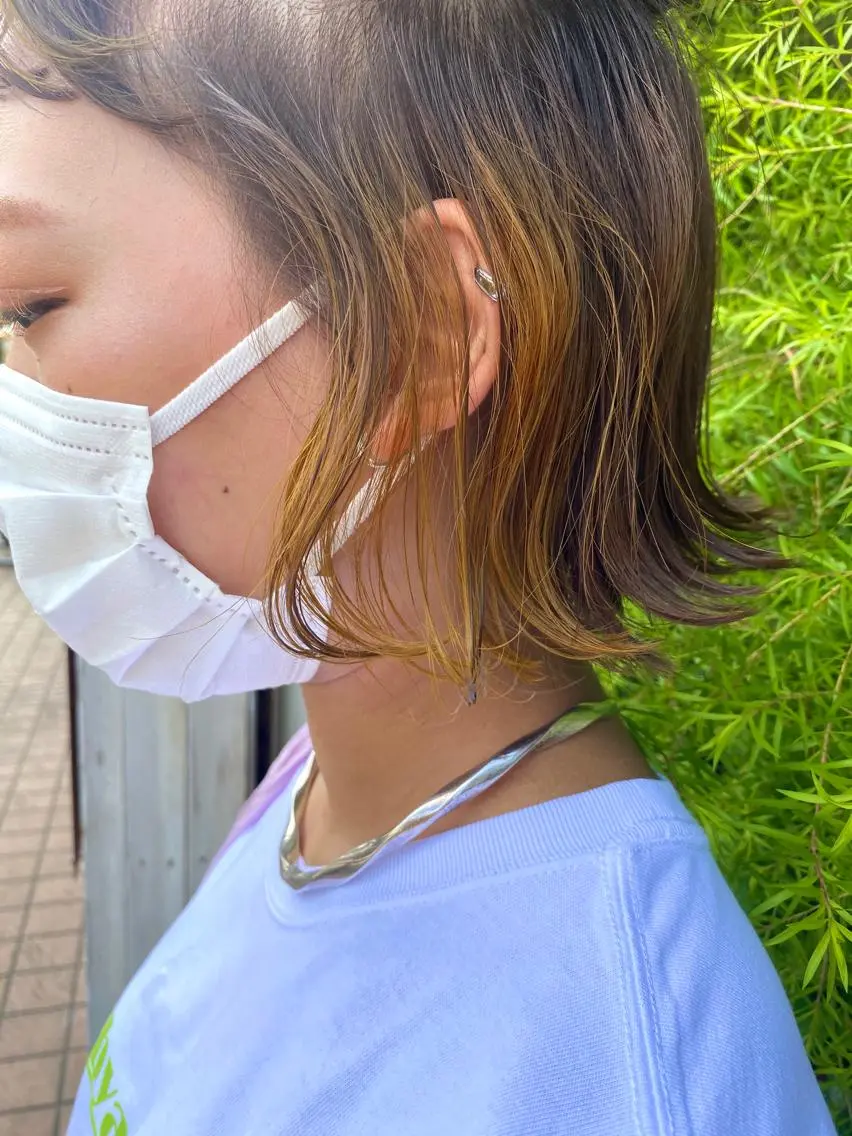 ショート カラー ヘアカラー ミルクティーベージュ の魔術師 manaeのヘアスタイル
