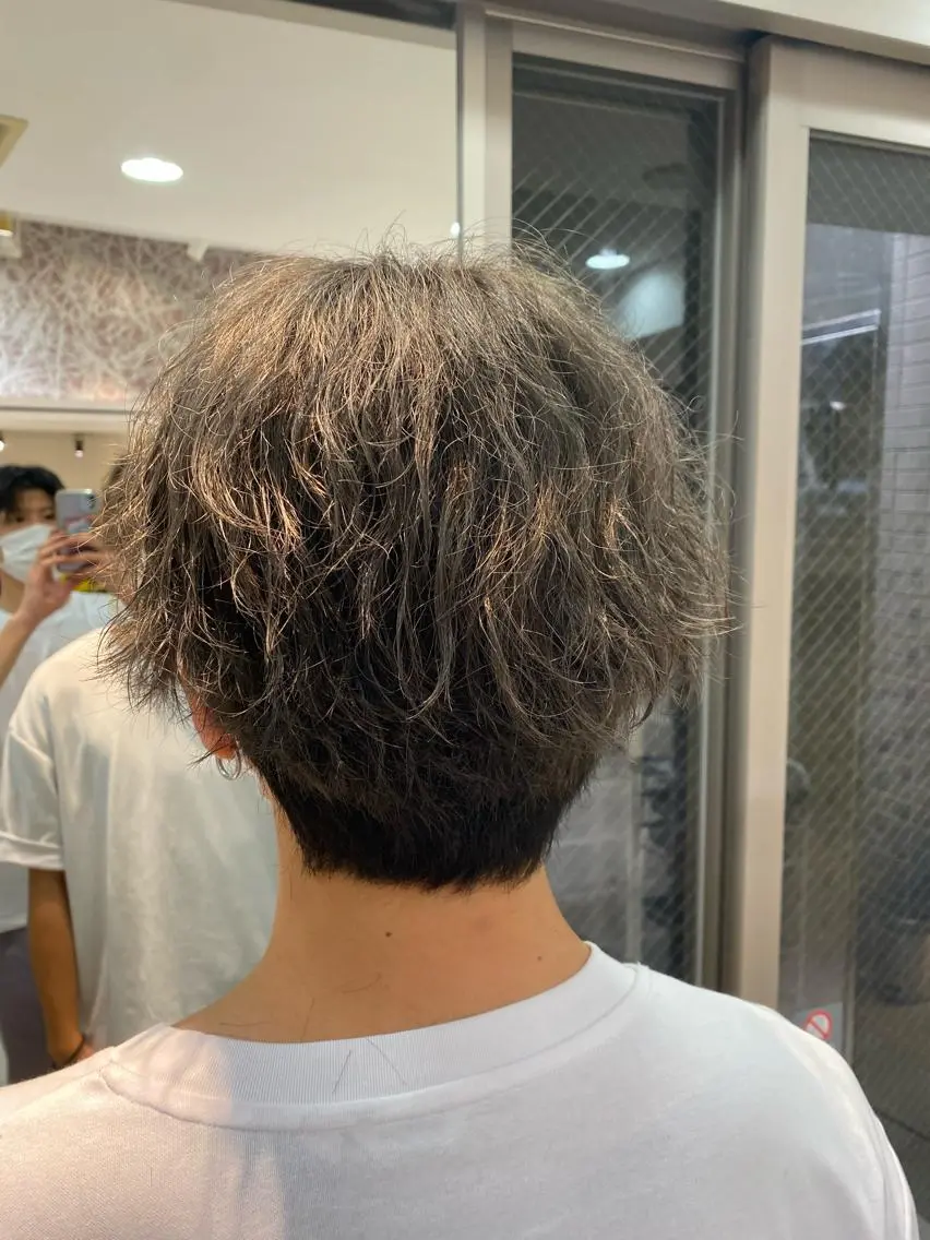 ショート カラー パーマ カット ヘアカラー Aujuaソムリエ ❤️‍🔥今吉 晃太のヘアスタイル