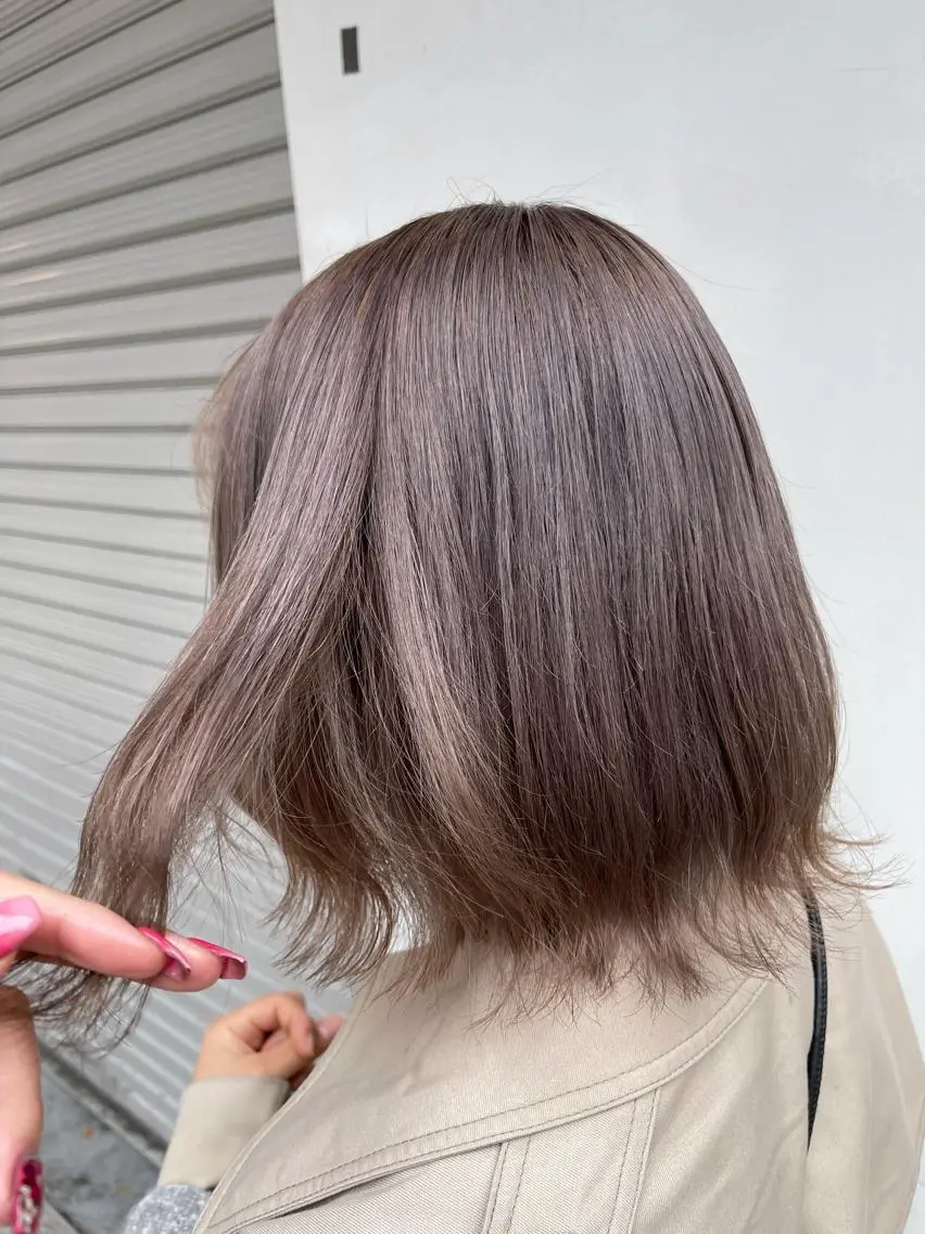 ミディアム カラー ヘアカラー トリートメント ハナ💎中韓/艶髪 ハイトーン/エクステのマツエク・マツパデザイン