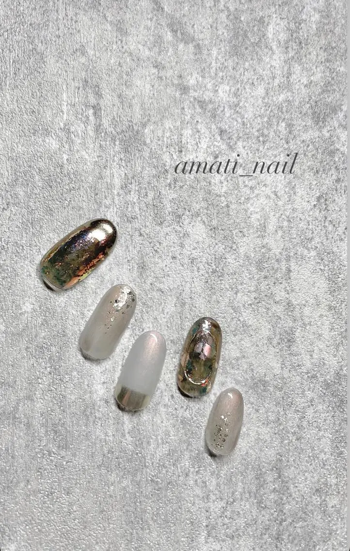 ネイル アートネイル マグネットネイル ミラーネイル ニュアンスネイル ワンカラーネイル ハンドネイル amati_nail TAKAKOのネイルデザイン