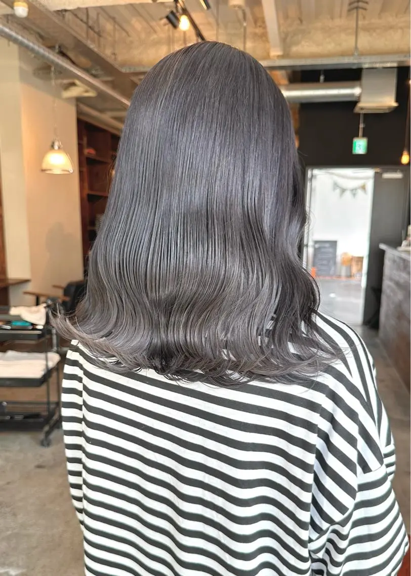 ミディアム カラー カット ヘアカラー トリートメント 村田 来倖のヘアスタイル