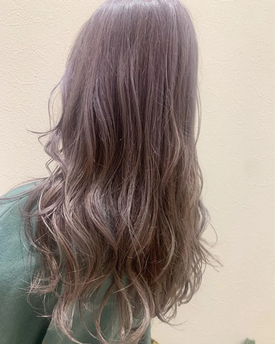ロング カラー ベージュカラー ブリーチ ホワイトベージュ カット ヘアカラー トリートメント hubhair レイヤー/透明感のヘアスタイル