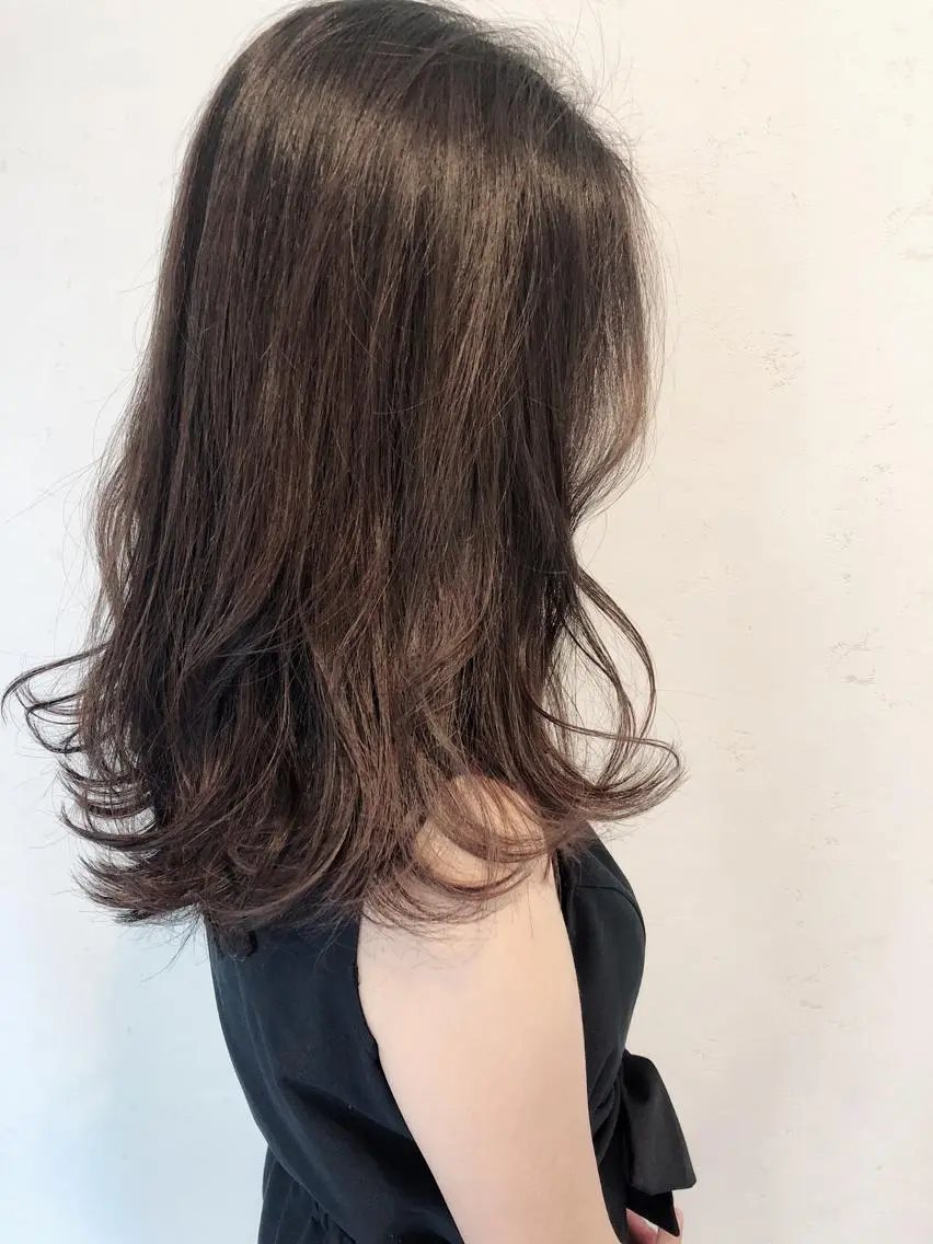 セミロング 伊藤 さやかのヘアスタイル