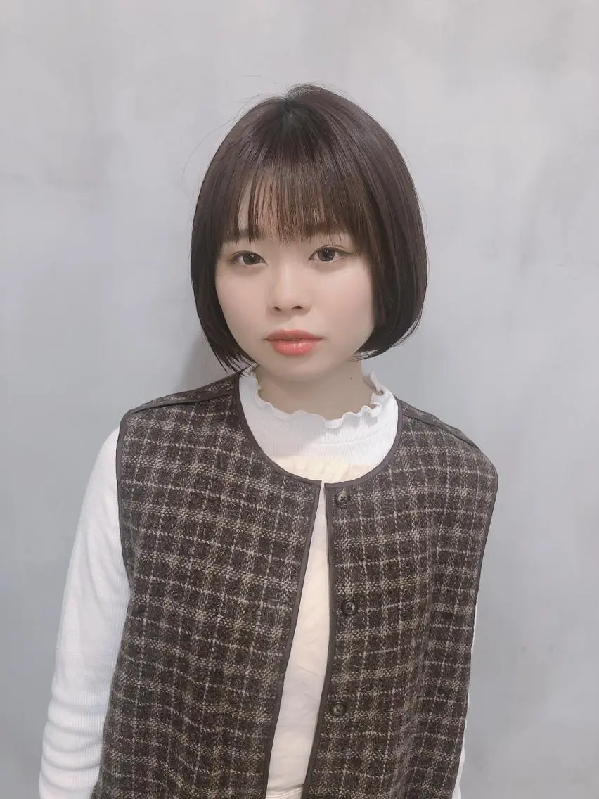 ショート カラー ブラウンカラー ボブ カット ヘアカラー トリートメント Honda Chikaのヘアスタイル