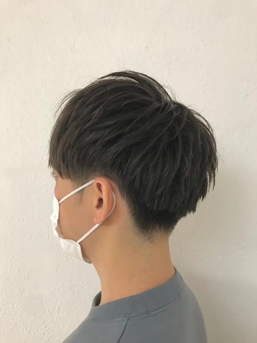 メンズ マッシュ 刈り上げ カット 【東北メンズヘア1 位受賞🥇】本間祐太のヘアスタイル
