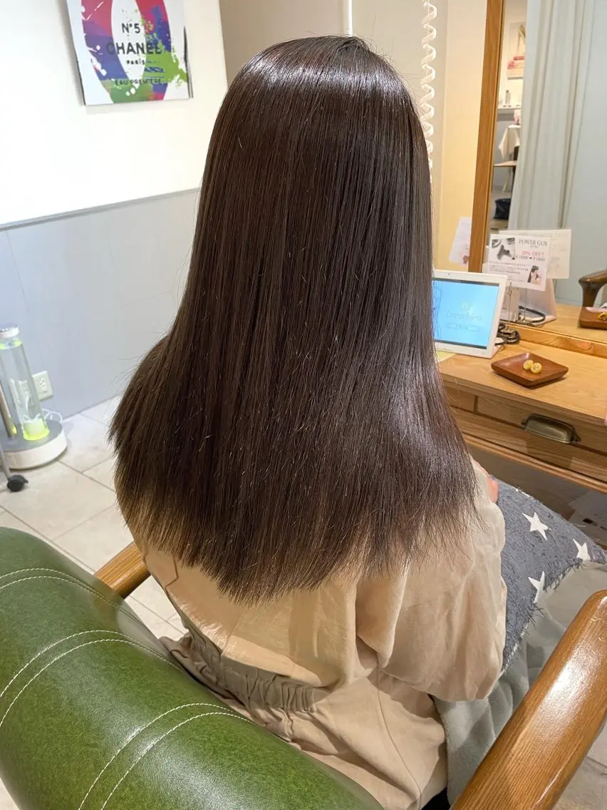 セミロング カラー カット ヘアカラー トリートメント ヘッドスパ 過去一の柔髪ヘア 🌿einshairのヘアスタイル