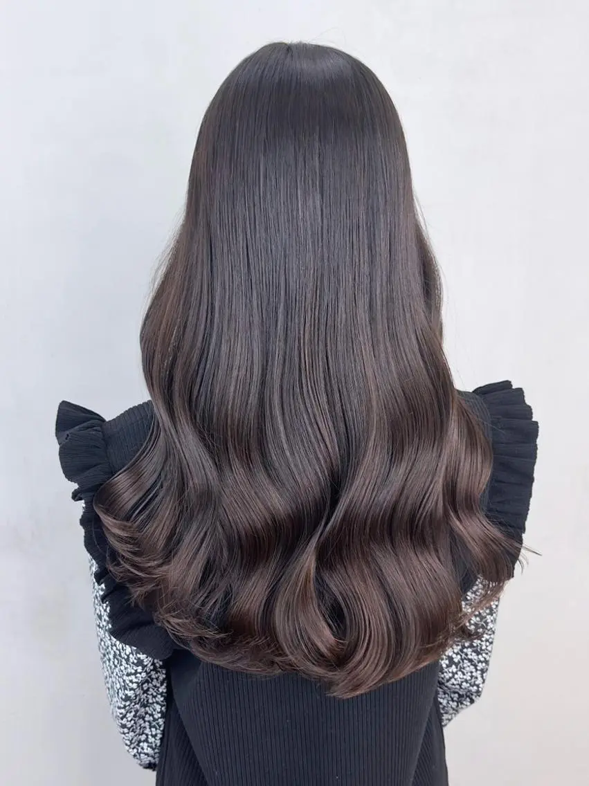 ロング カラー グレージュ ラベンダーカラー ラベンダーグレージュ ラベンダーグレー カット ヘアカラー トリートメント ITbyALBUM 浦和店のヘアスタイル