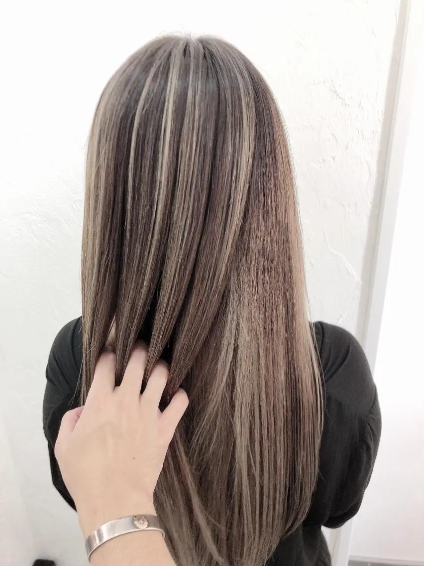 セミロング カラー パーマ ヘアアレンジ 髪質改善専門店 エイジングケアのヘアスタイル