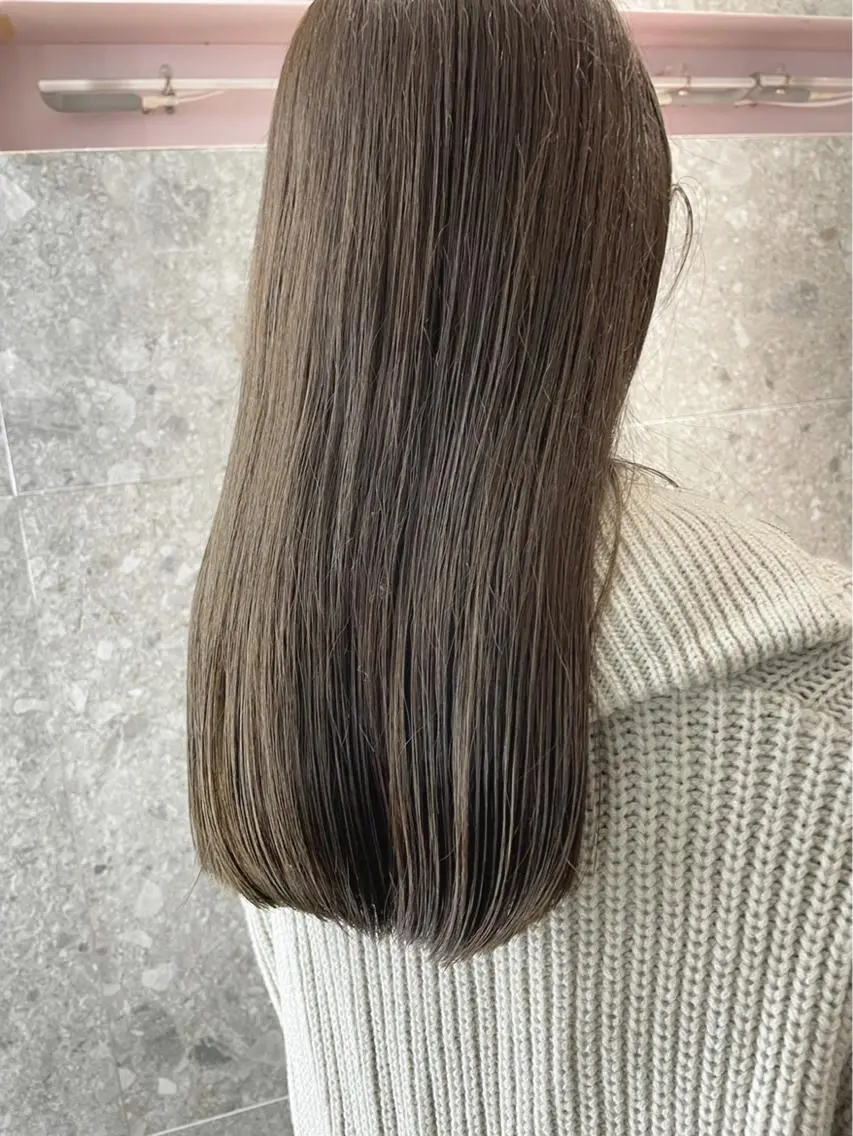 ロング カラー カット ヘアカラー トリートメント 山下 千明のヘアスタイル