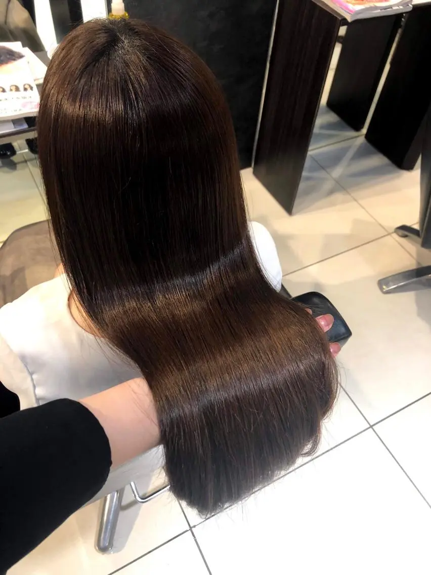 ロング 🇰🇷韓国風艶髪✨ 髪質改善 倉岡しおんのヘアスタイル