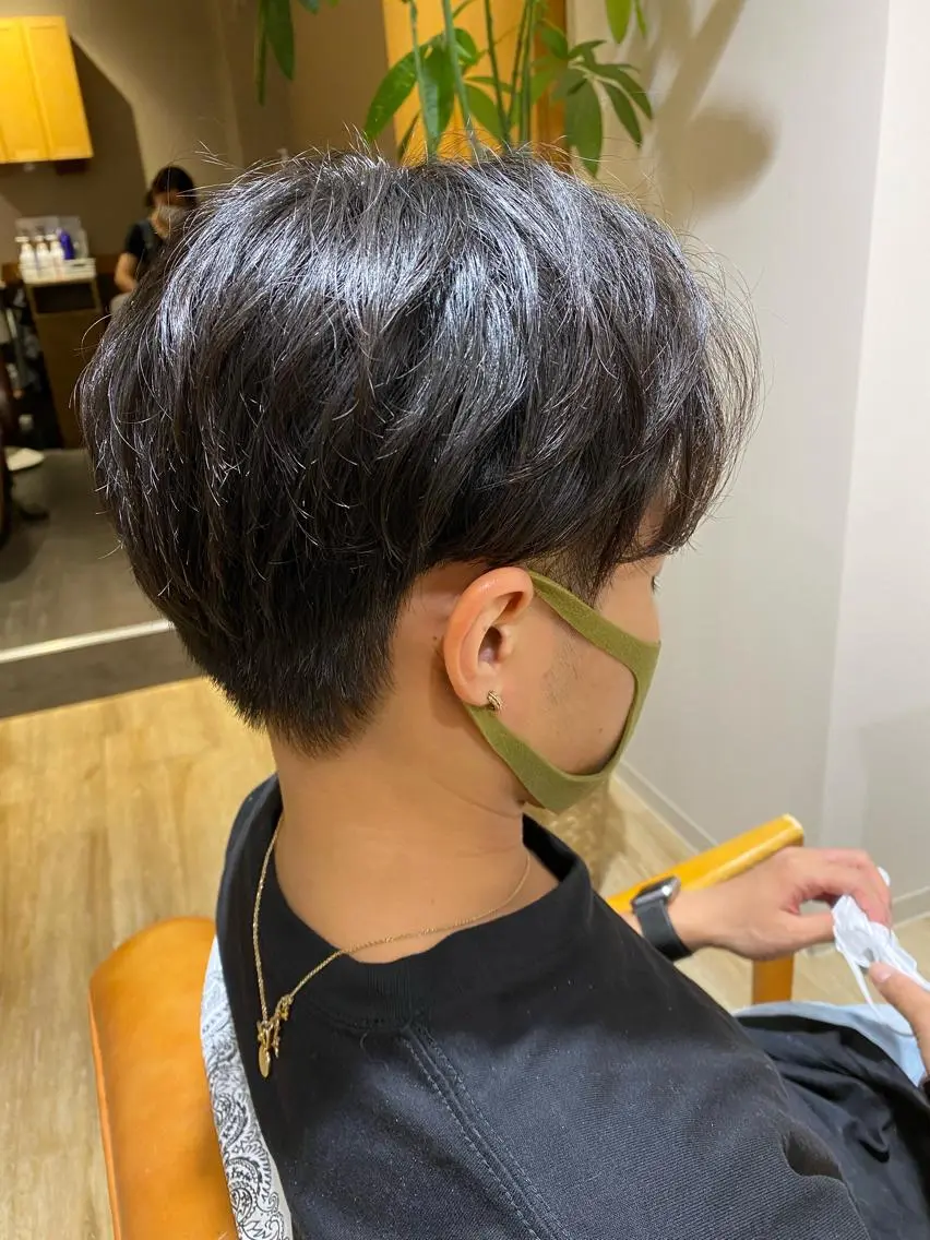 メンズ センターパート カット 田中 美沙希のヘアスタイル