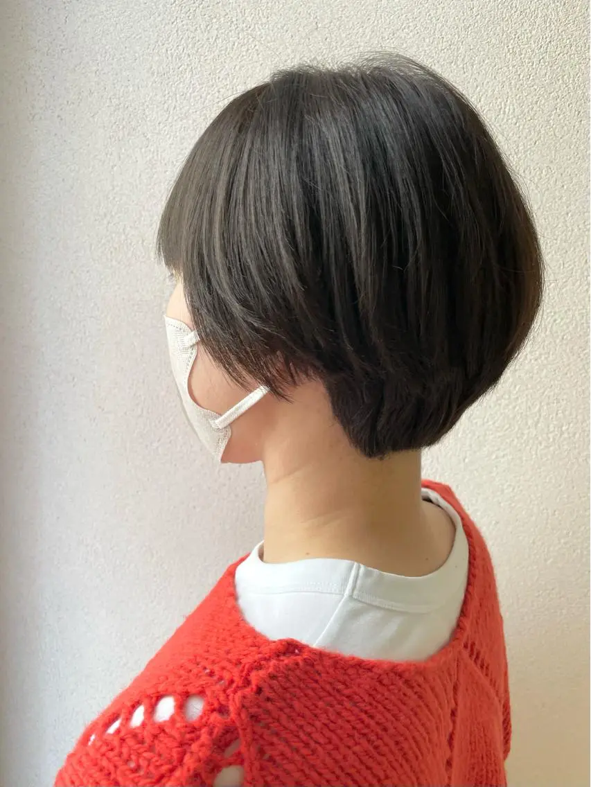 ショート カラー ブリーチ ダブルカラー ブリーチなしカラー ショートヘア ヘアカラー 沢田 瞳のヘアスタイル