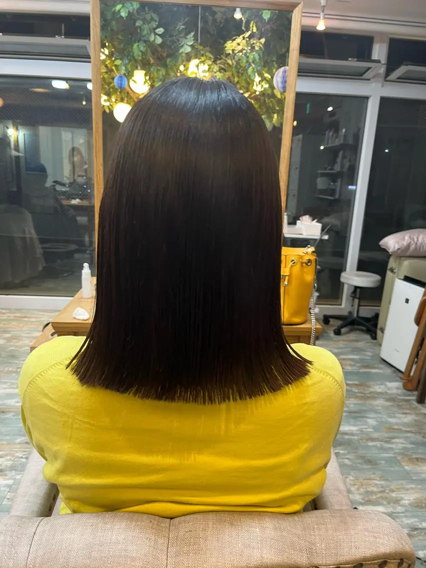 ミディアム 縮毛矯正 ショートカット 💙hiyoriのヘアスタイル