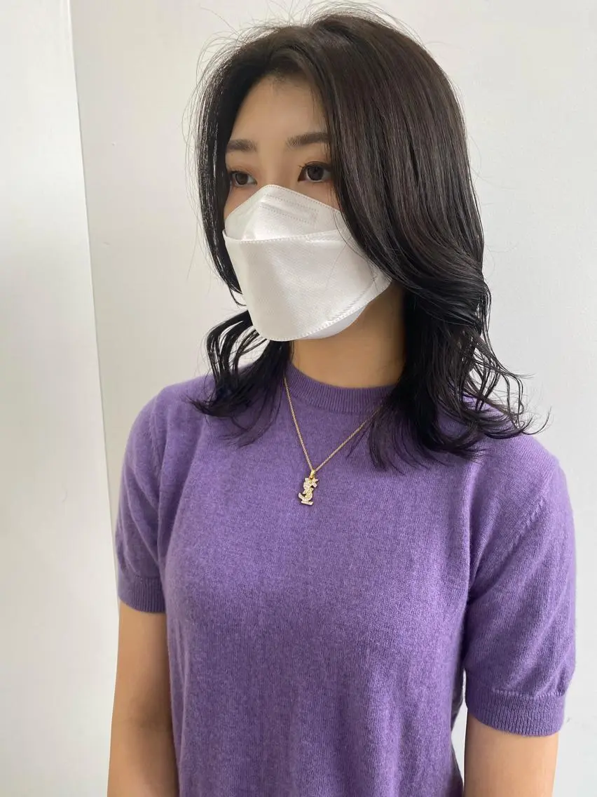 セミロング カラー ヒラノホナミ 🫧透ける艶髪🫧のヘアスタイル